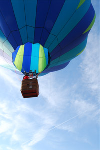 The balloon is spotted by the chase crew.